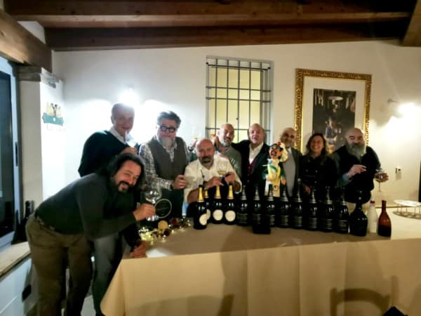 foto di gruppo serata Cantina Maison di Champagne Laurent Perrier